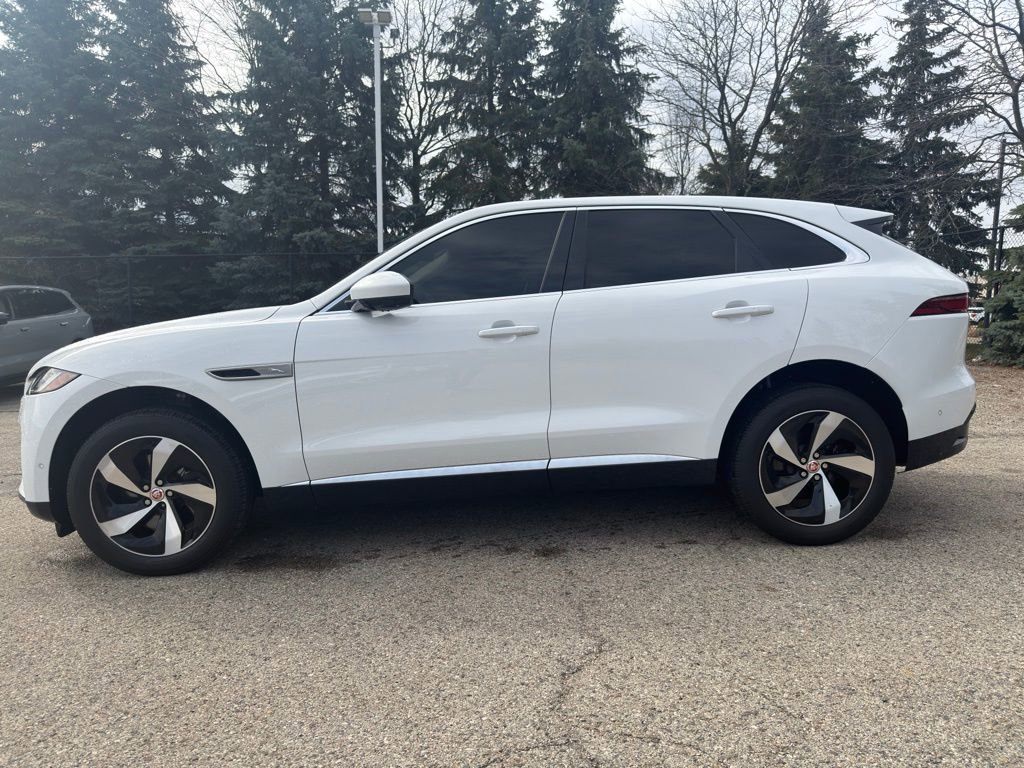 Used 2021 Jaguar F-PACE S image 7