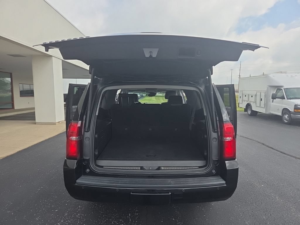 Used 2017 Chevrolet Suburban LT AWD/4WD image 22