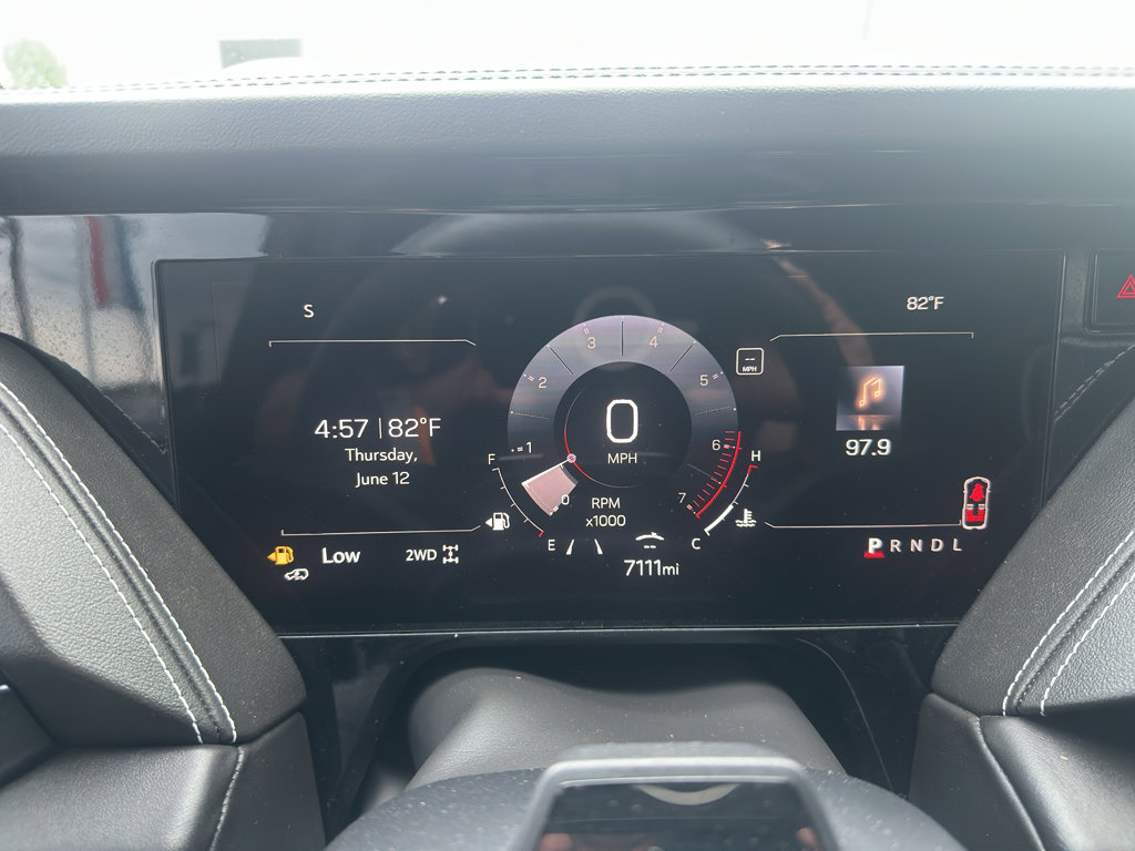 Used 2025 GMC Yukon AT4 Ultimate image 26