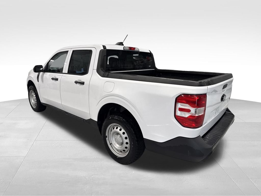 Used 2025 Ford Maverick XL w/ Equipment Group 102A AWD/4WD image 48