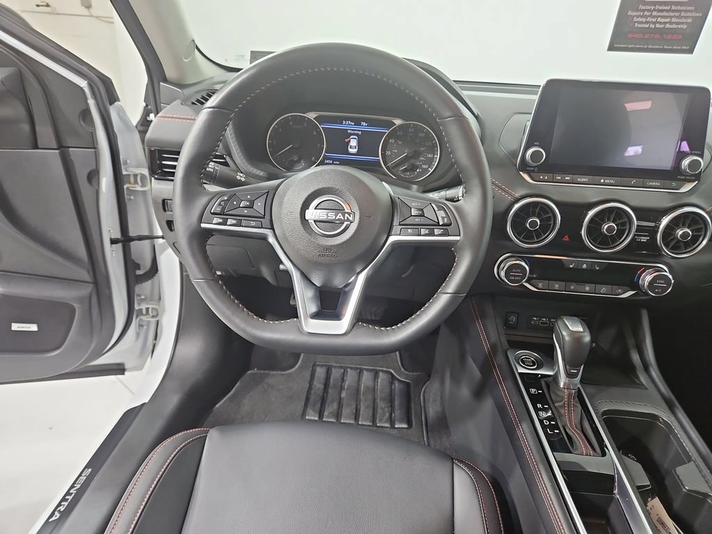 Certified 2025 Nissan Sentra SR w/ SR Premium Package FWD image 15