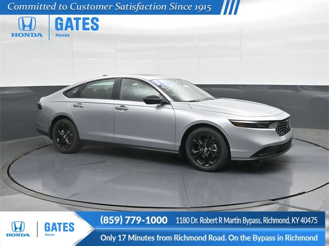 New 2025 Honda Accord SE image 1