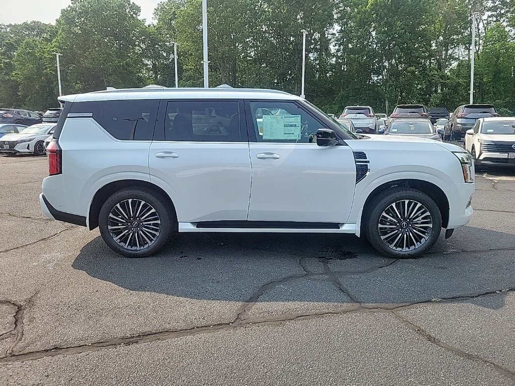 Used 2025 Nissan Armada Platinum Reserve image 5