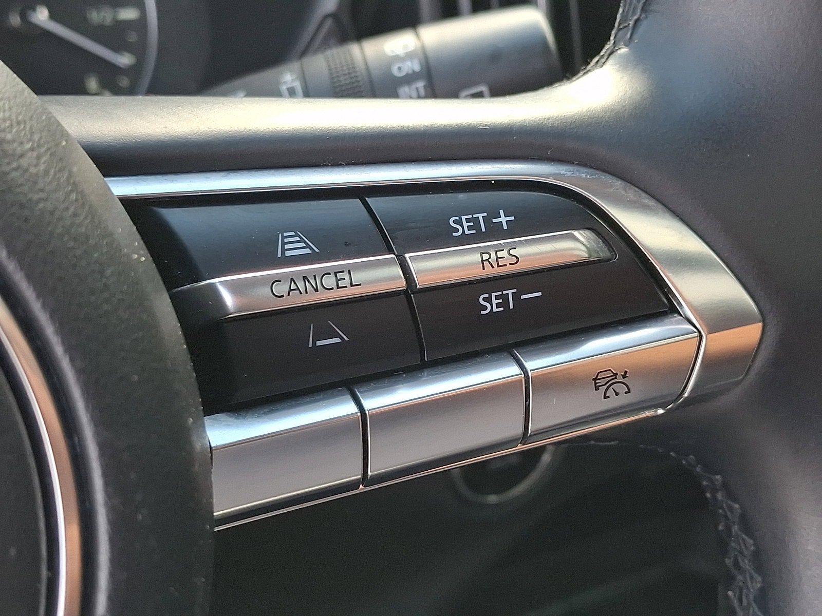 Used 2023 MAZDA CX-50 AWD 2.5 S w/ Cargo Package image 23