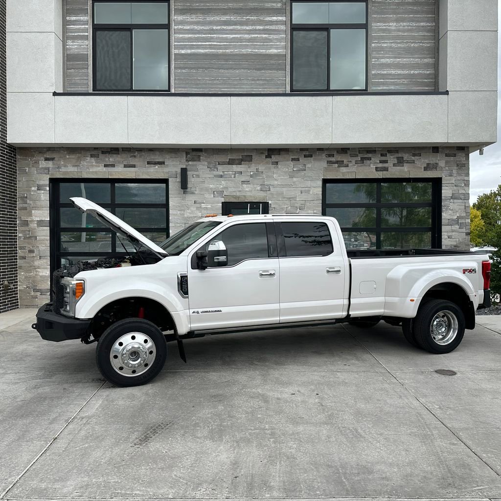 Used 2017 Ford F450 Platinum w/ Platinum Ultimate Package AWD/4WD image 25
