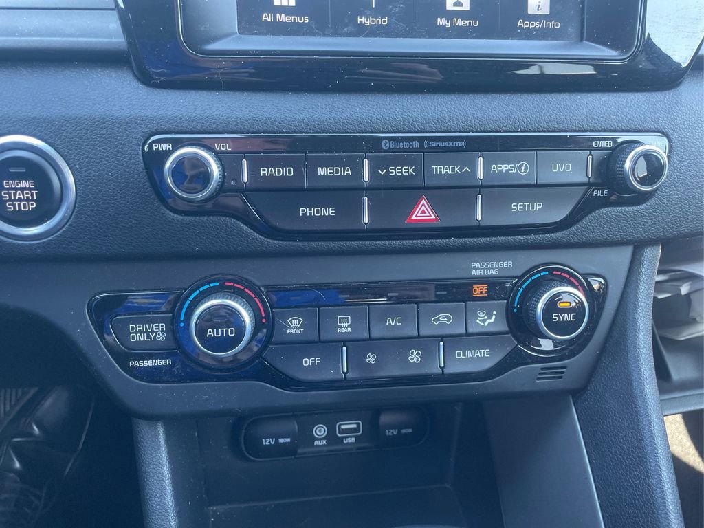 Used 2019 Kia Niro LX FWD image 26