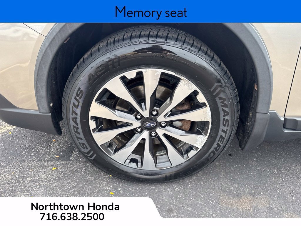 Used 2016 Subaru Outback 2.5i Limited AWD/4WD image 11
