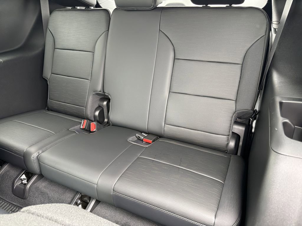 New 2026 Buick Enclave Sport Touring w/ Power Package FWD image 18