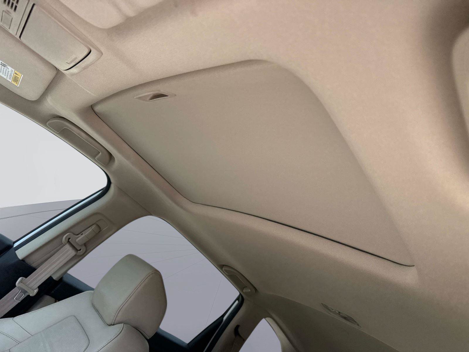 Certified 2020 Honda CR-V Touring image 36