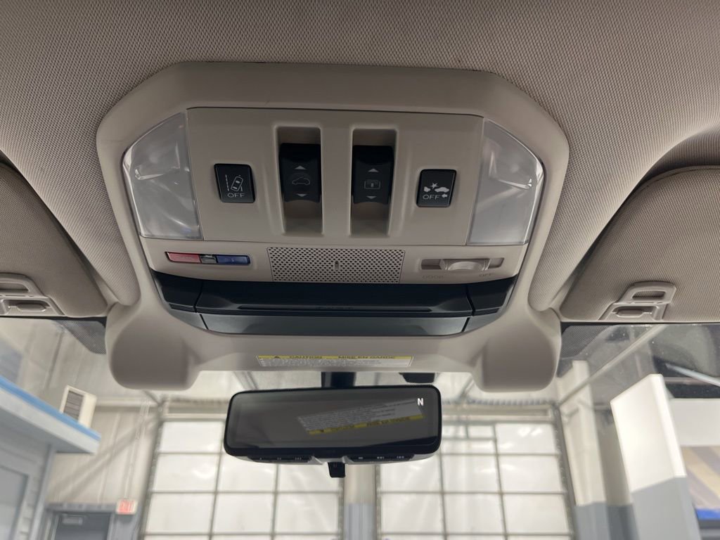Used 2019 Subaru Ascent Touring w/ Popular Package #2 image 29