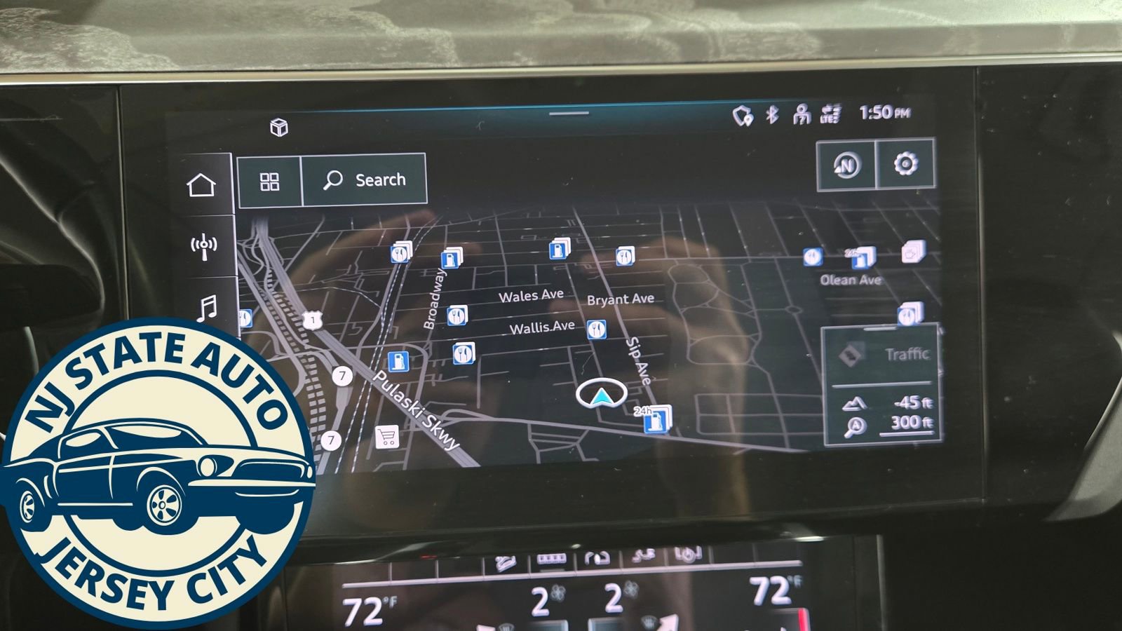 Used 2024 Audi Q8 e-tron Premium Plus image 14