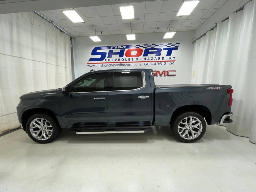 Used 2020 Chevrolet Silverado 1500 LTZ w/ LTZ Premium Package AWD/4WD image 8