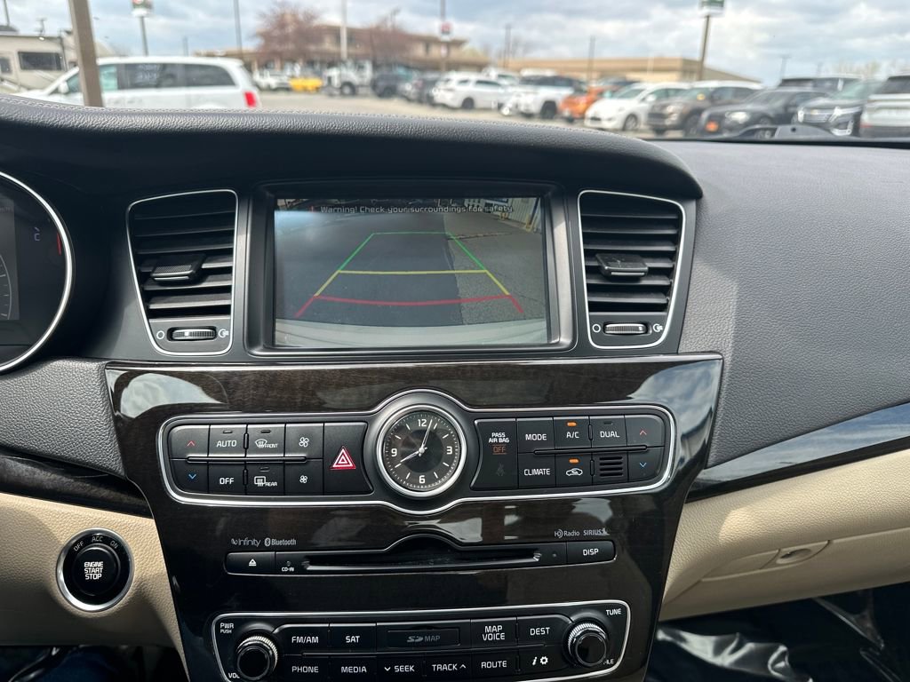 Used 2014 Kia Cadenza Premium w/ Luxury Package FWD image 25