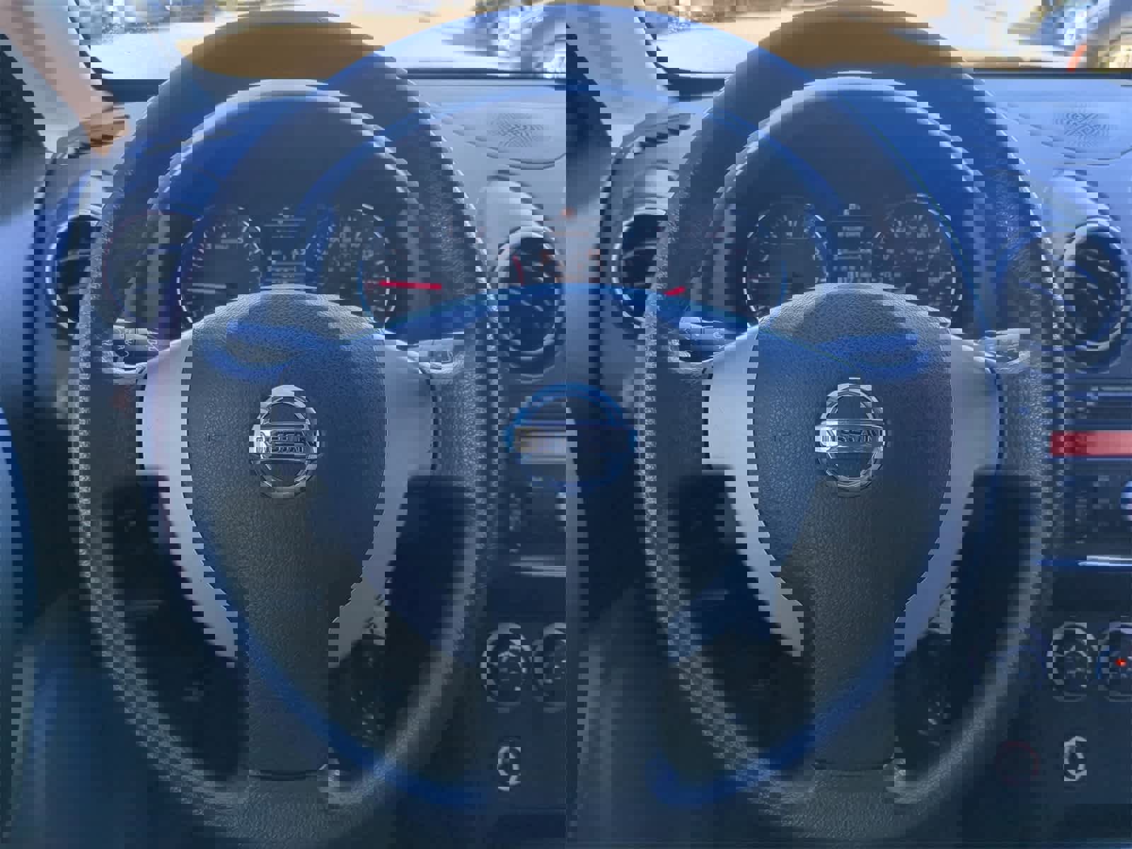 Used 2014 Nissan Rogue S image 22