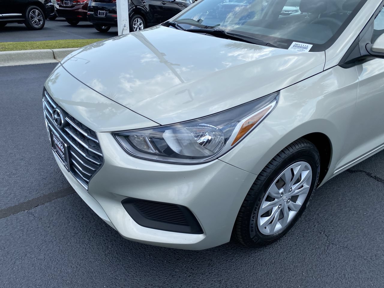 Used 2019 Hyundai Accent SE FWD image 11