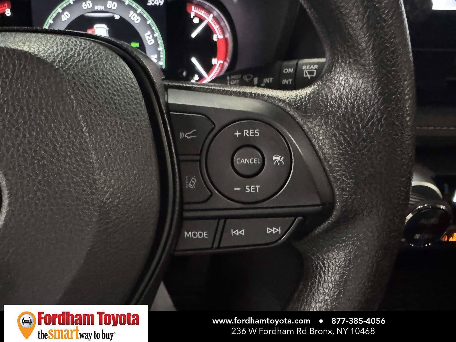 Certified 2025 Toyota RAV4 XLE AWD/4WD image 22