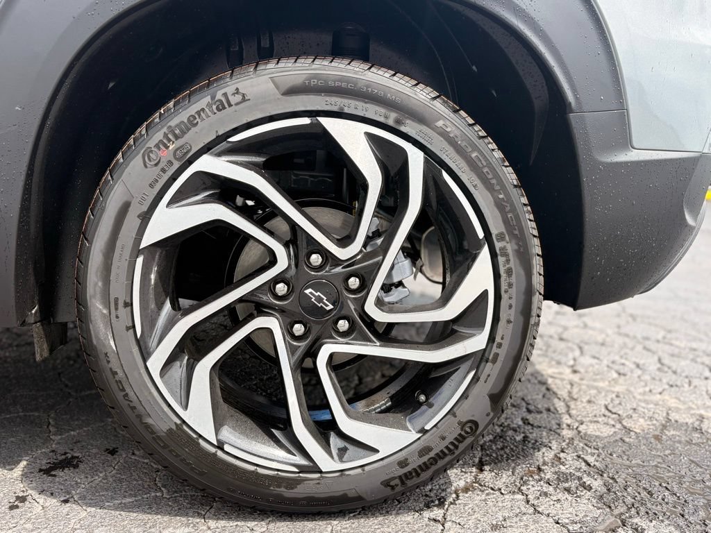 New 2026 Chevrolet TrailBlazer RS w/ Convenience Package FWD image 9