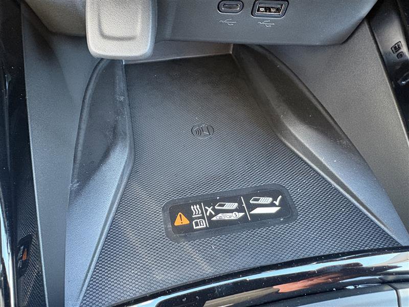 New 2026 Chevrolet Trax ACTIV w/ Sunroof Package FWD image 18