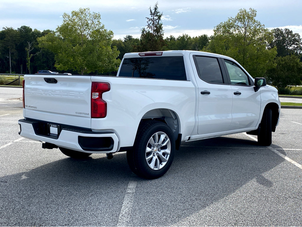New 2024 Chevrolet Silverado 1500 Custom RWD image 2