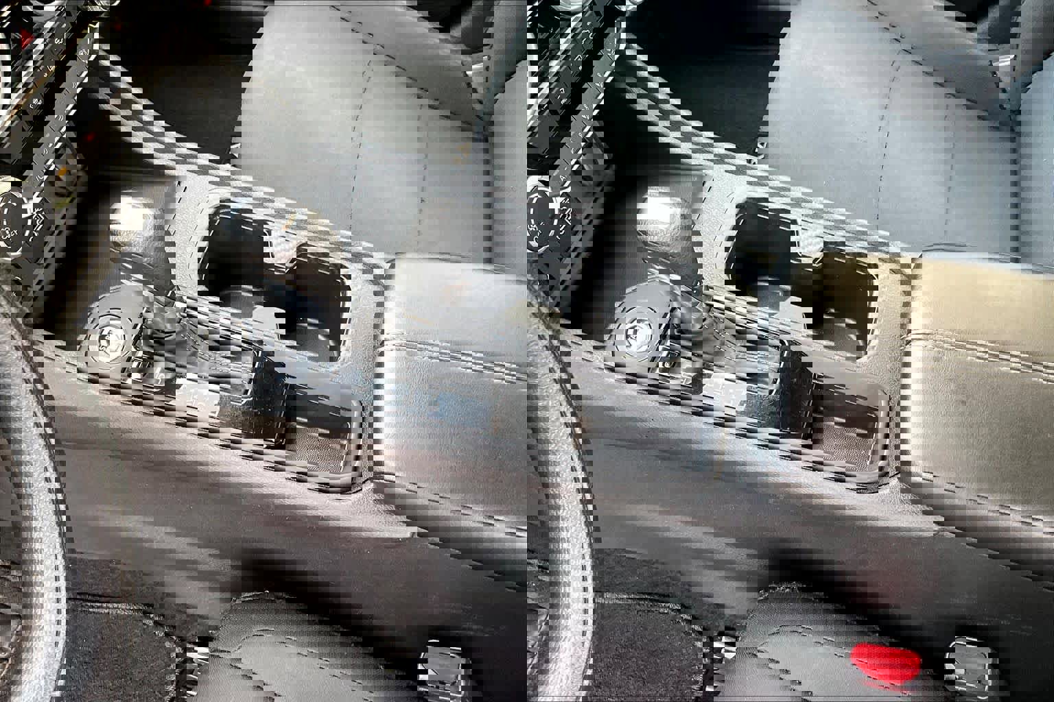 Used 2024 Nissan Sentra S FWD image 15