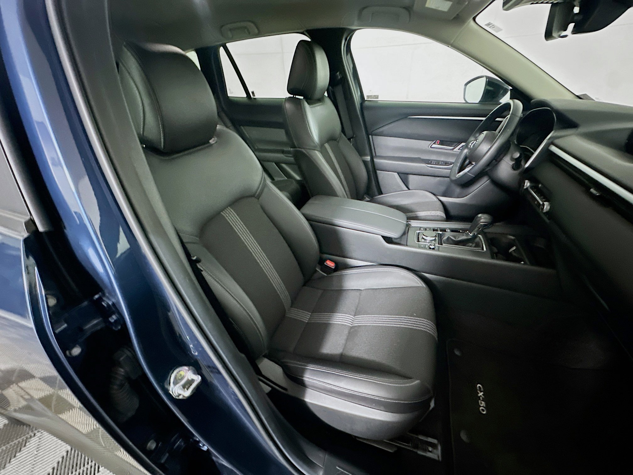 Used 2025 MAZDA CX-50 AWD 2.5 S w/ Preferred Package image 31