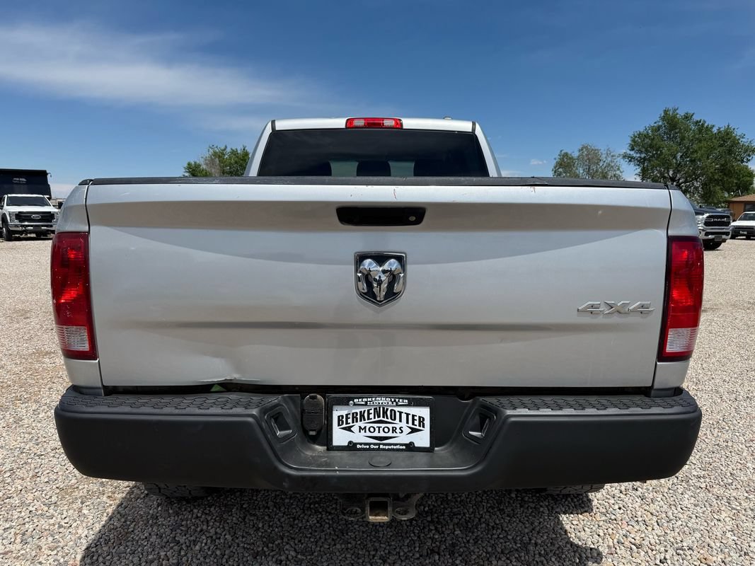Used 2010 Dodge Ram 2500 Truck ST w/ ST Popular Equipment Group AWD/4WD image 9