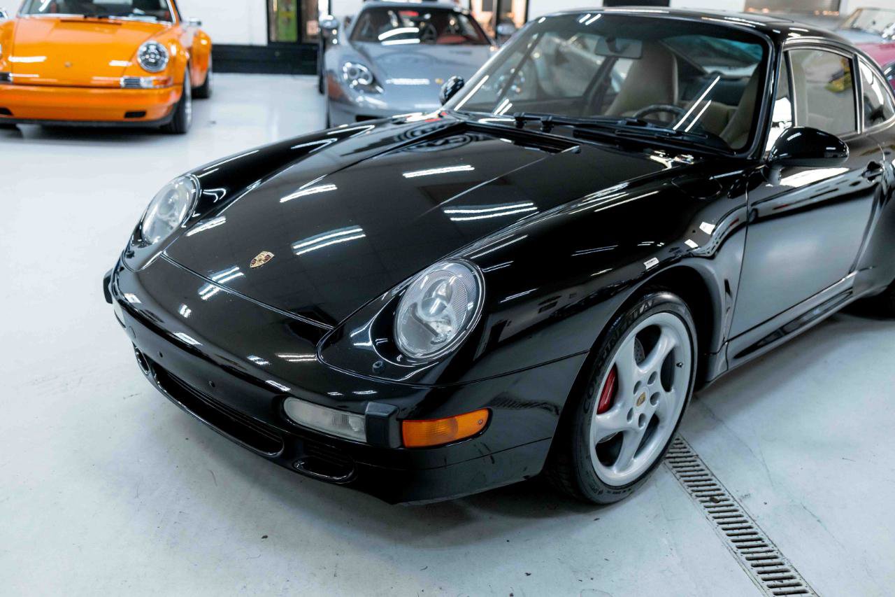 Used 1998 Porsche 911 Carrera 4S image 28
