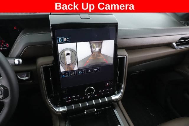 Used 2026 GMC Yukon Denali Ultimate w/ LPO, Floor Liner Package AWD/4WD image 27