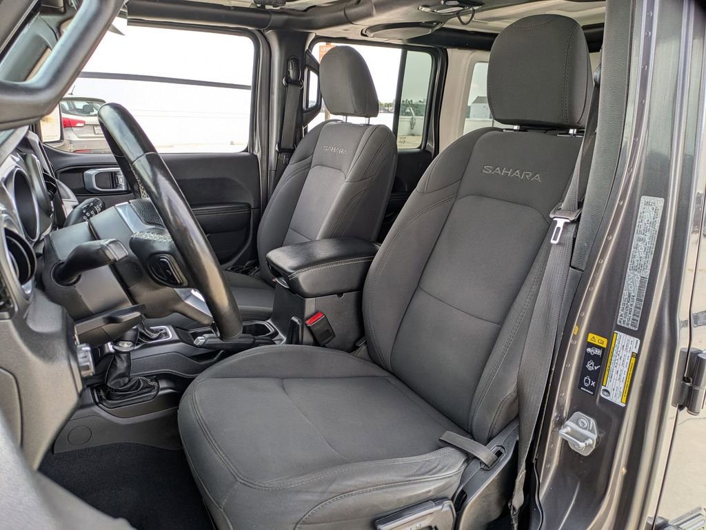 Used 2023 Jeep Wrangler Sahara w/ Cold Weather Group image 23