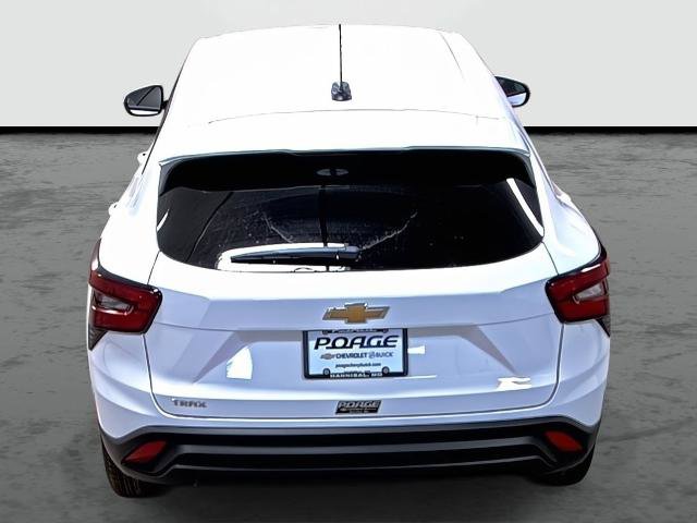 New 2026 Chevrolet Trax LS w/ LS Convenience Package image 3
