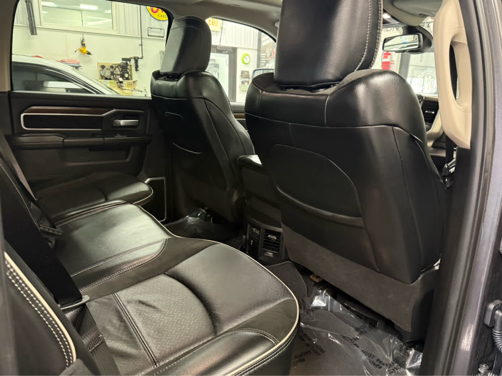 Used 2024 RAM 2500 Laramie image 27