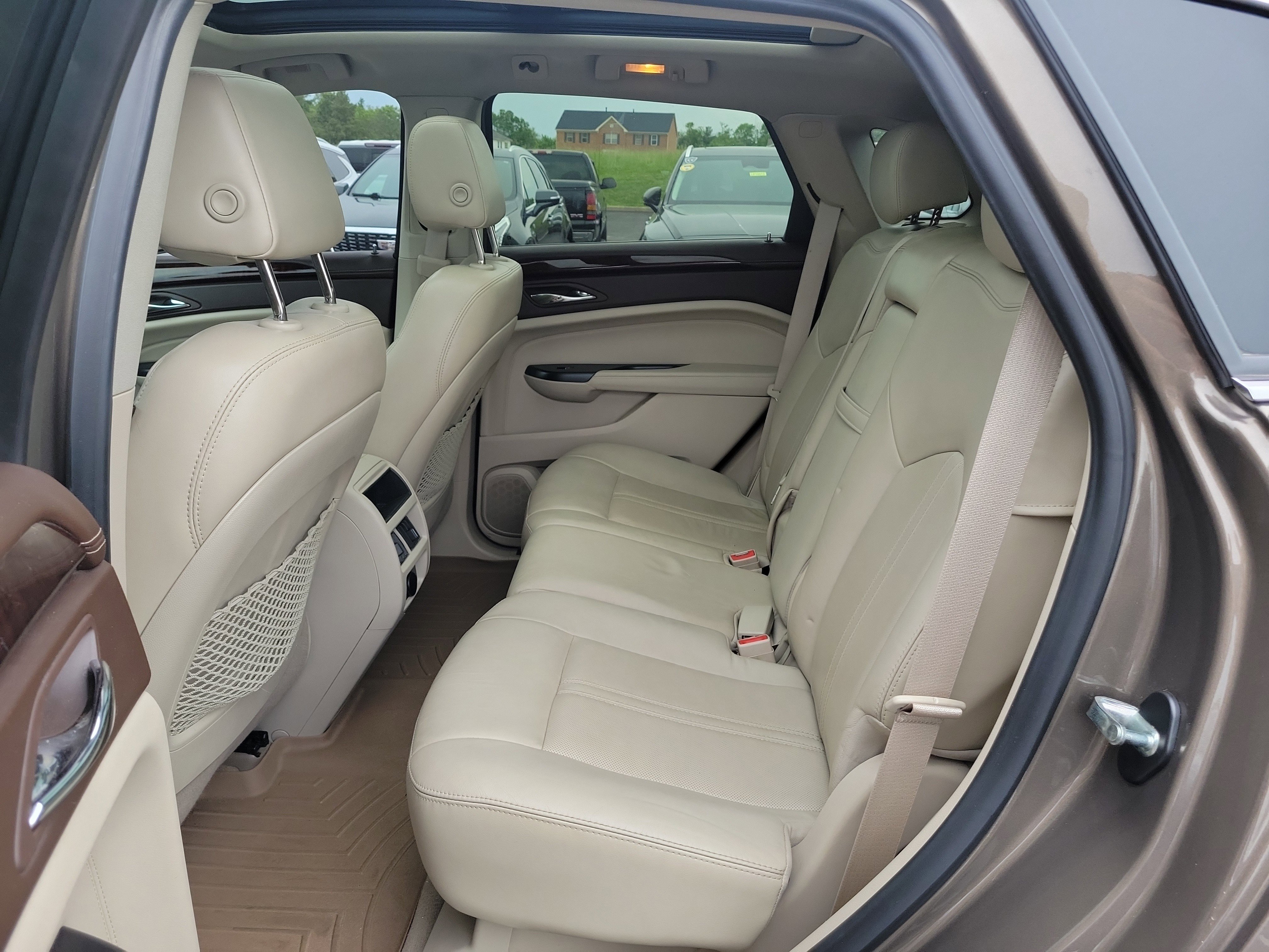 Used 2015 Cadillac SRX Performance w/ Driver Awareness Package FWD image 14