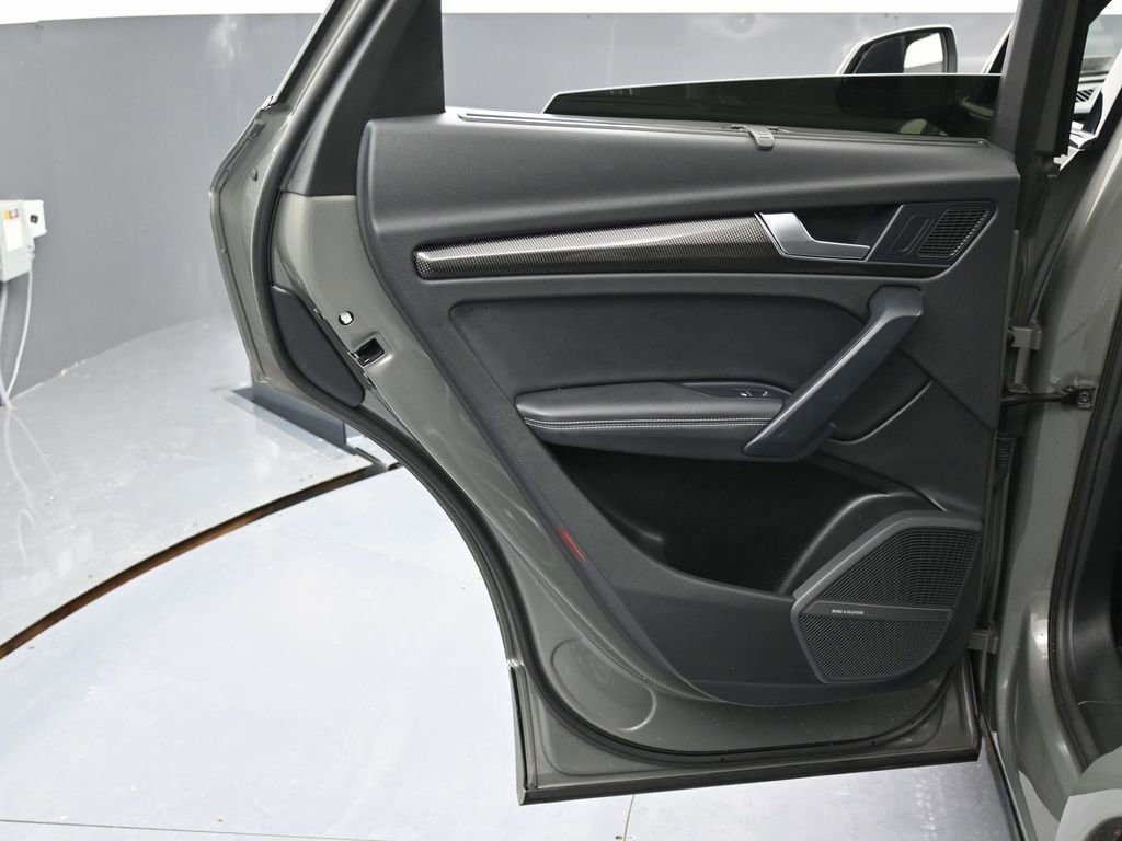 Used 2023 Audi SQ5 Prestige w/ Prestige Package image 43