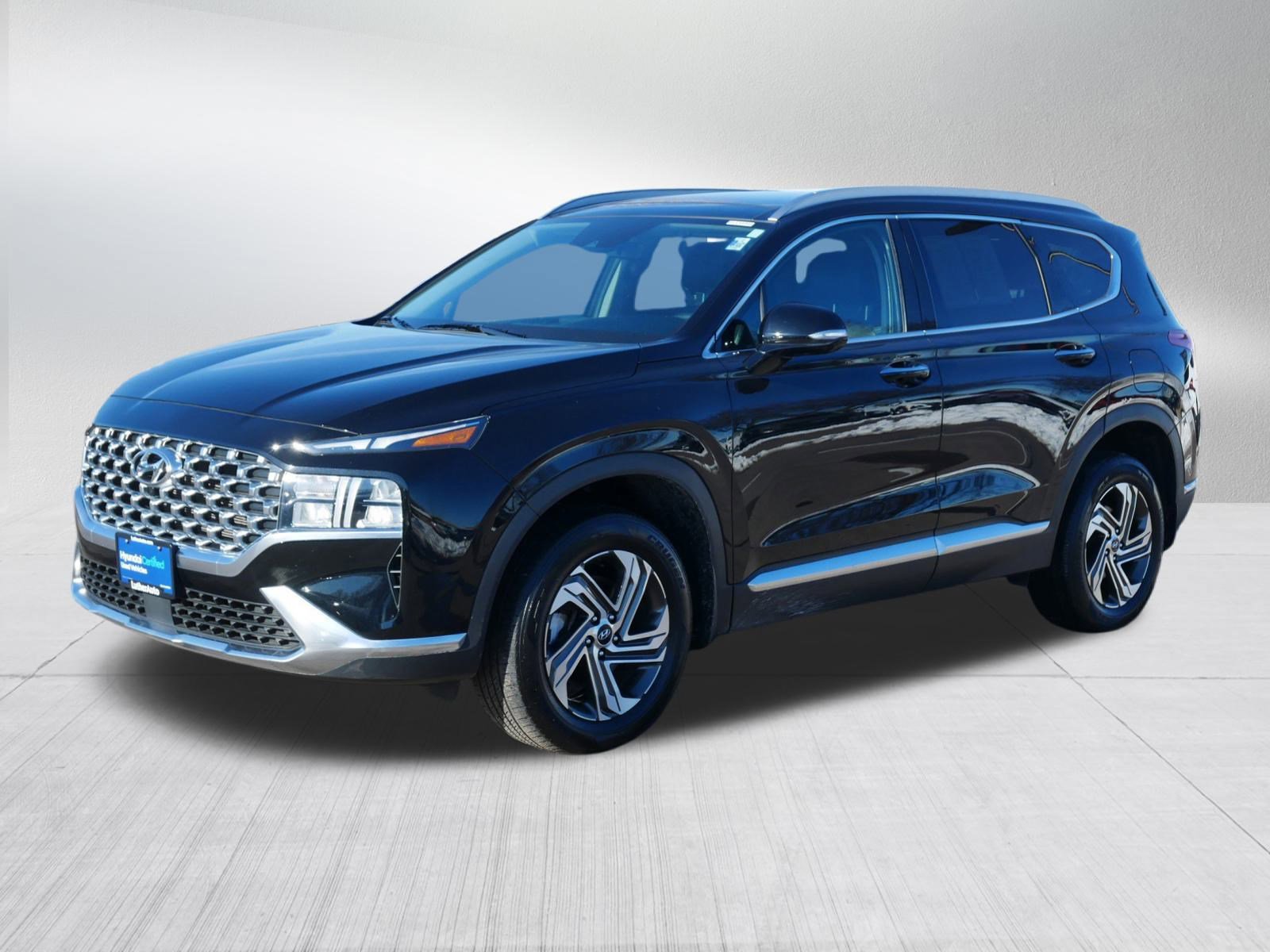 Certified 2023 Hyundai Santa Fe SEL w/ Premium Package image 3