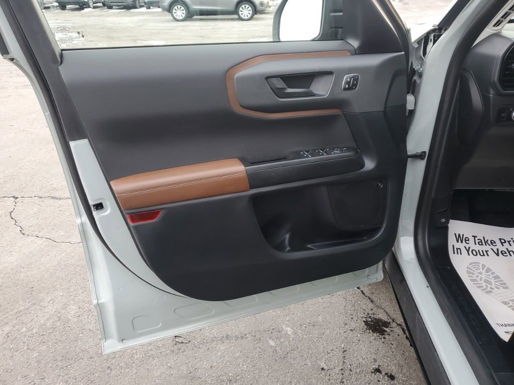 Used 2023 Ford Bronco Sport Badlands w/ Premium Package image 12