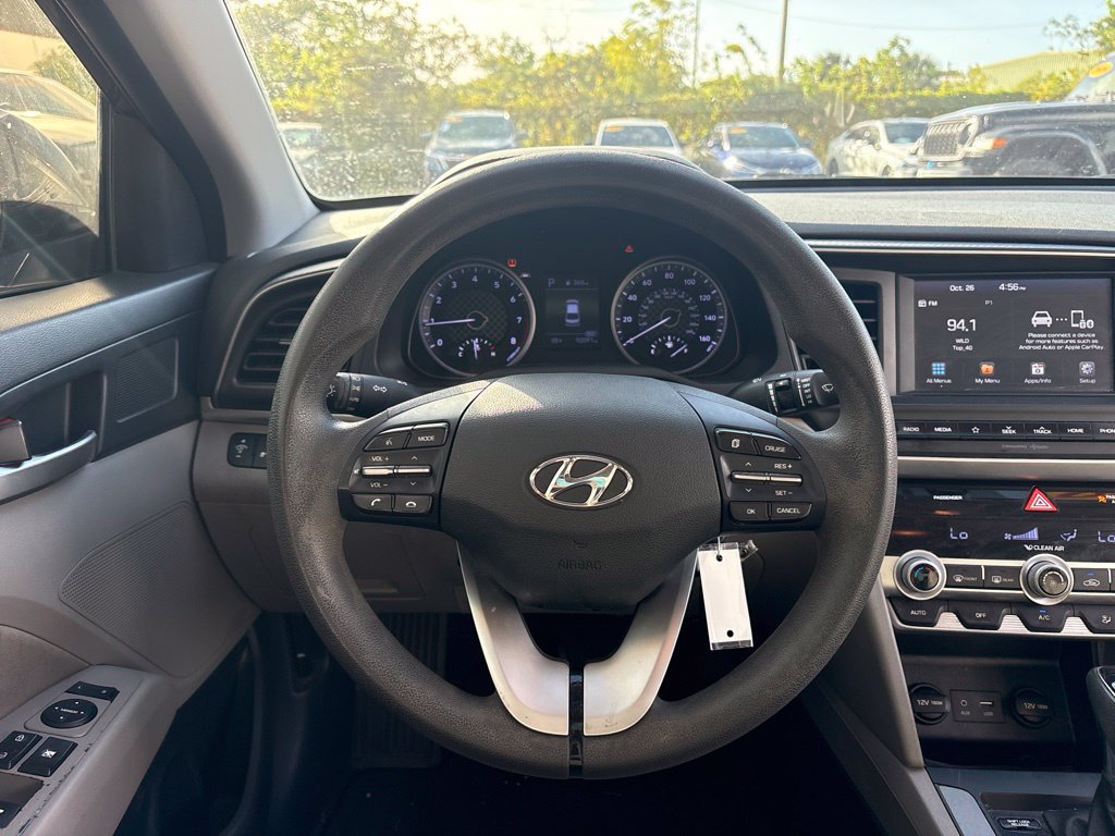 Used 2020 Hyundai Elantra SEL FWD image 16