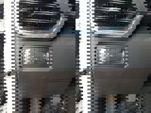 New 2026 GMC Acadia Elevation image 29