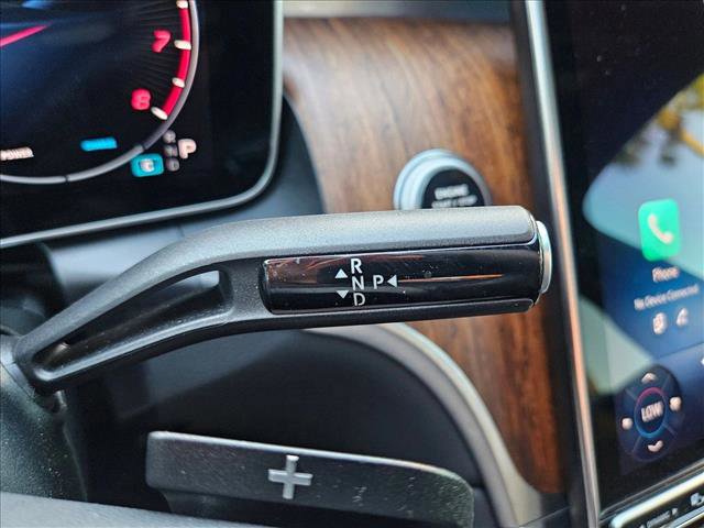 Used 2025 Mercedes-Benz GLC 300 image 12