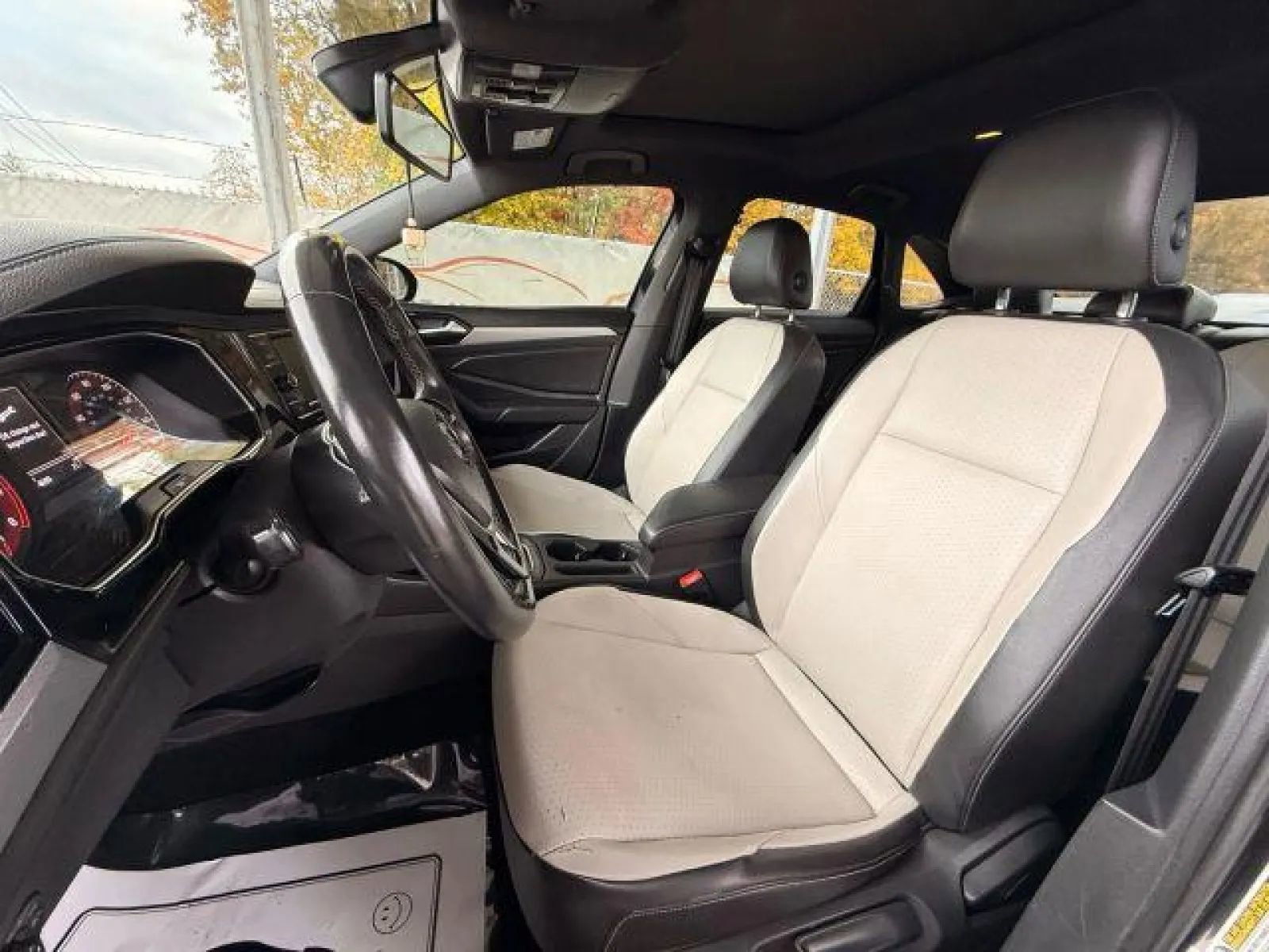 Used 2019 Volkswagen Jetta R-Line image 14