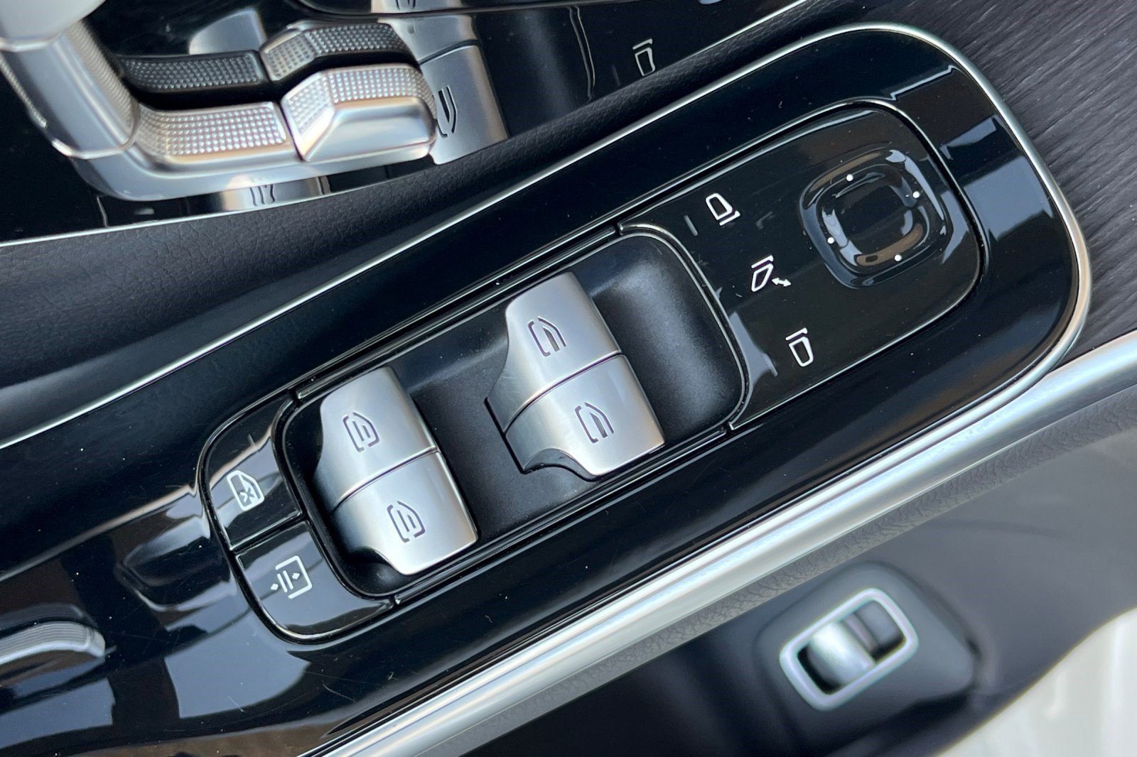 Certified 2022 Mercedes-Benz S 500 4MATIC image 13