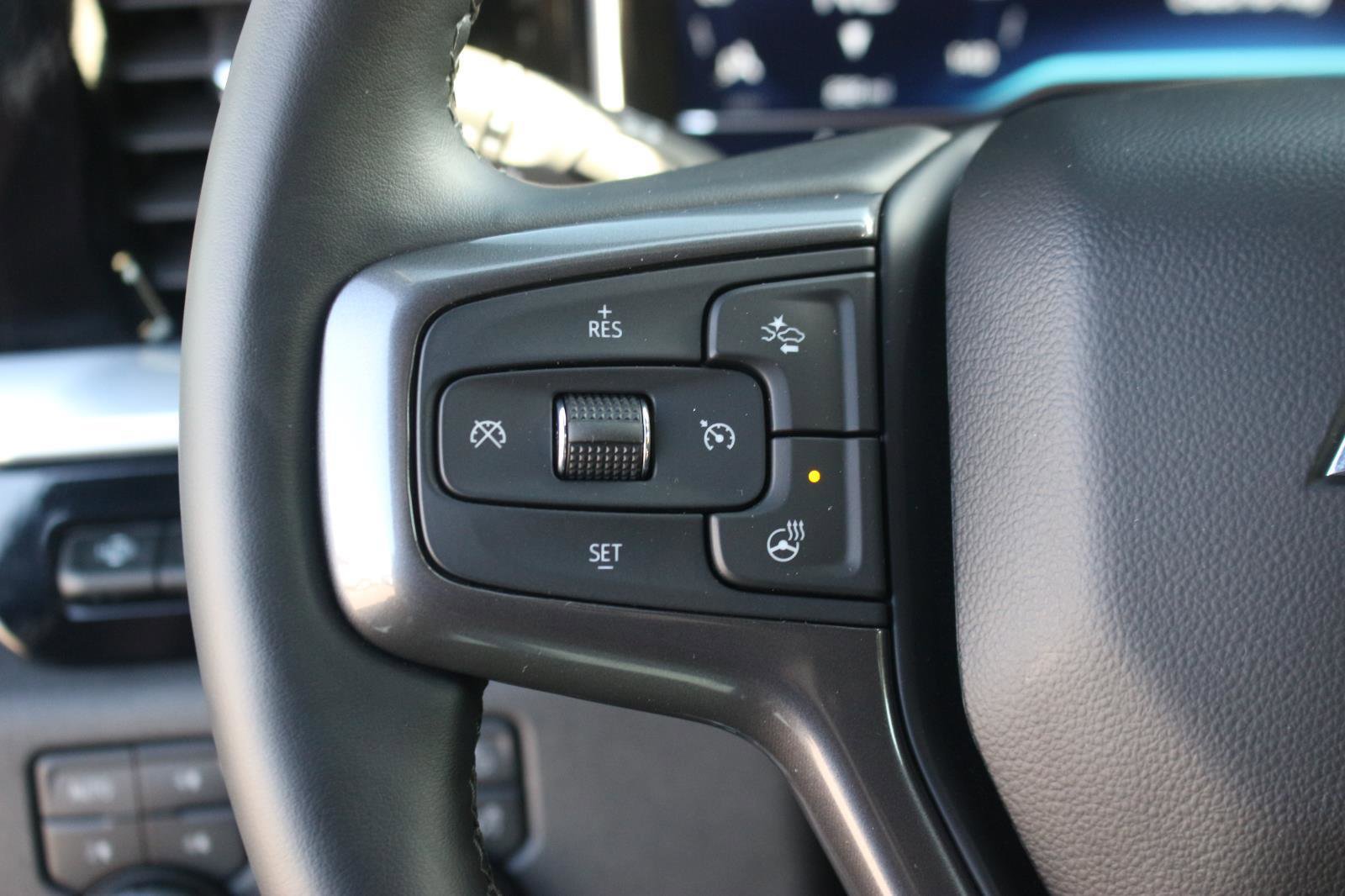 Used 2025 Chevrolet Silverado 2500 High Country w/ High Country Premium Package AWD/4WD image 21