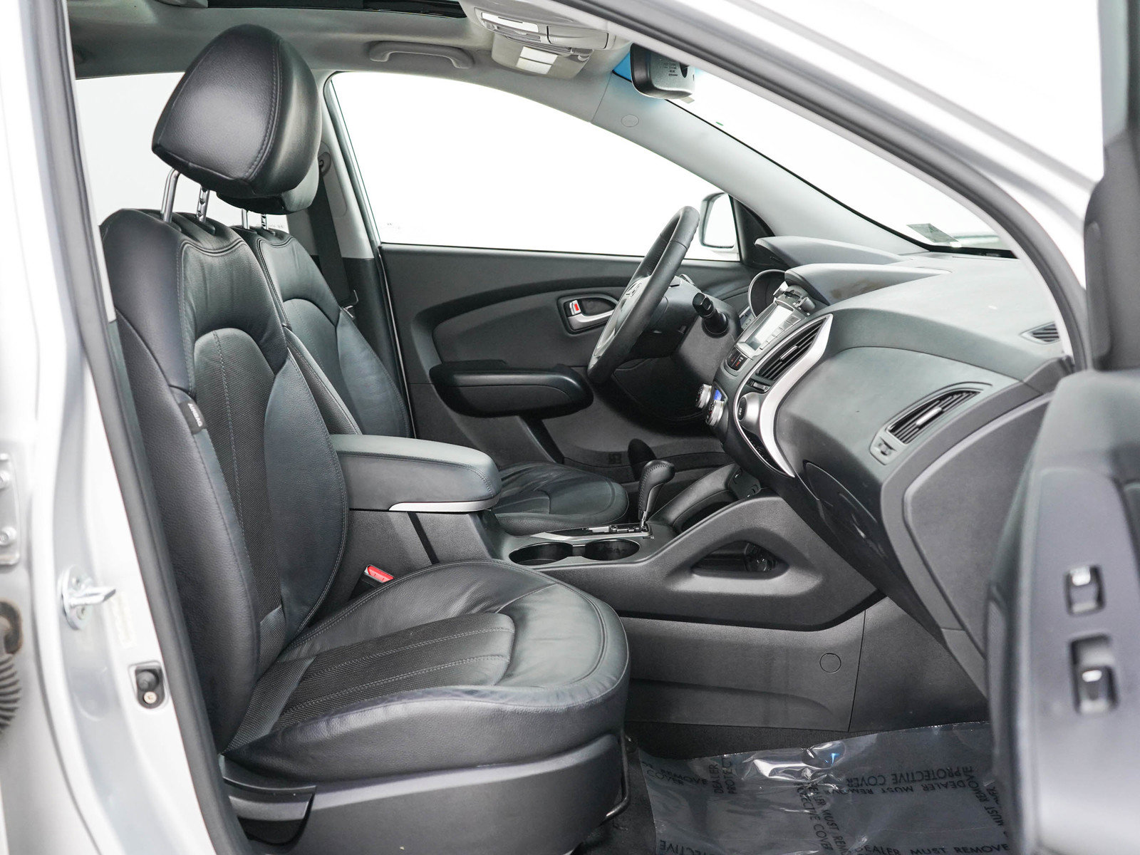 Used 2013 Hyundai Tucson Limited w/ Premium Pkg FWD image 12
