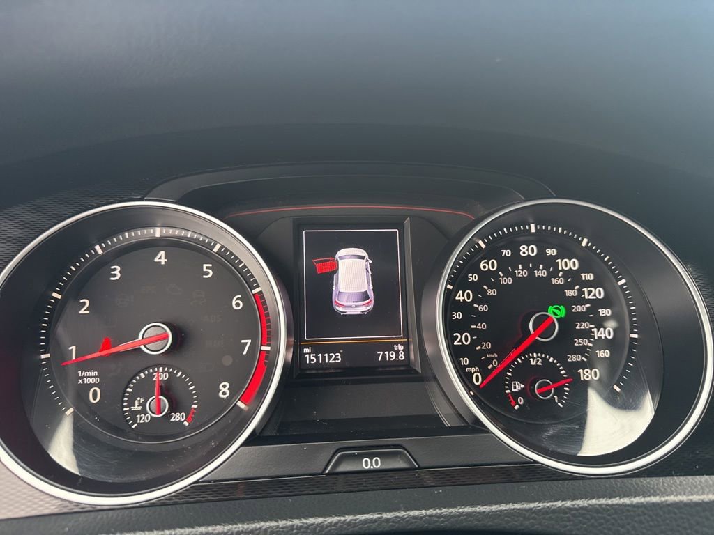 Used 2015 Volkswagen GTI S FWD image 13