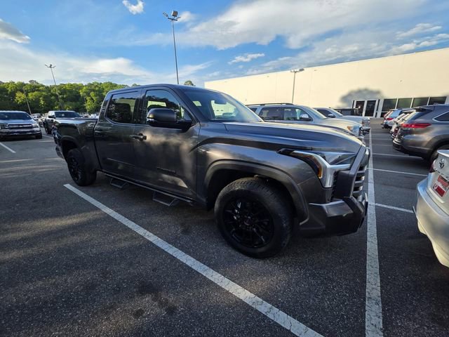 Used 2023 Toyota Tundra SR5 w/ SR5 Convenience Package image 1