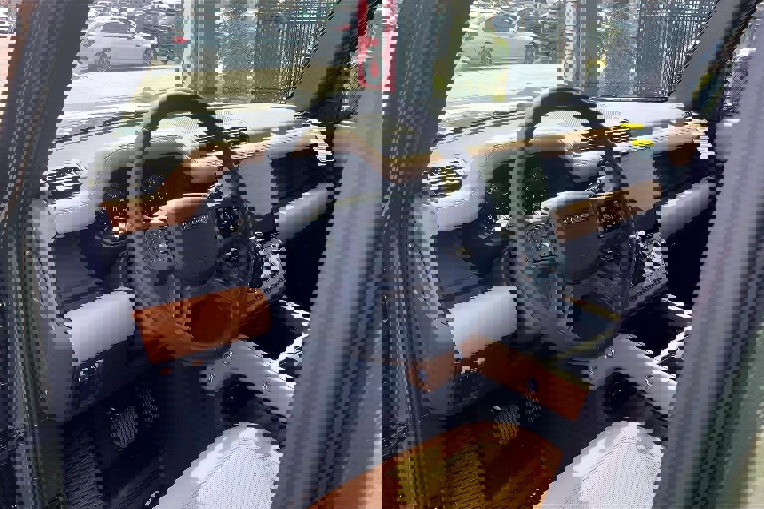 New 2026 Land Rover Defender 110 S image 8