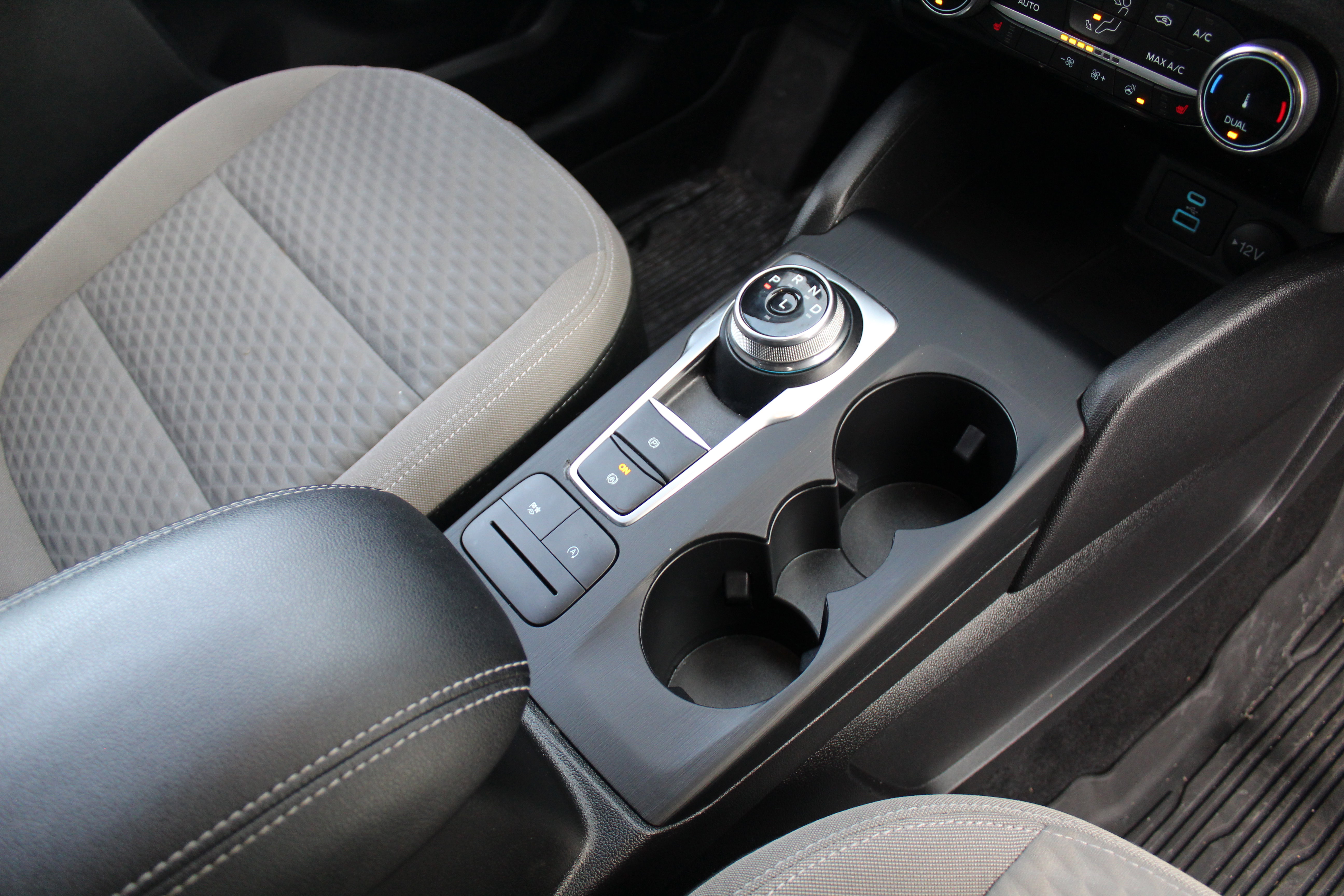 Used 2022 Ford Escape SE w/ Convenience Package image 20