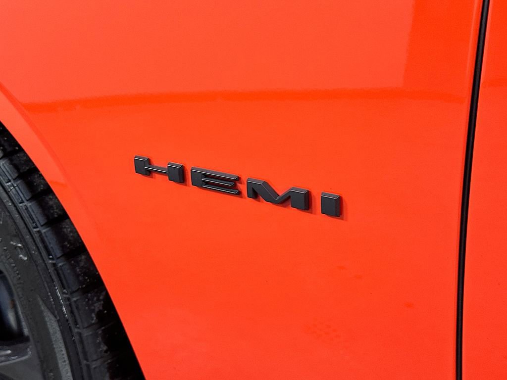 Used 2021 Dodge Challenger R/T w/ Carbon/Suede Interior Package RWD image 27