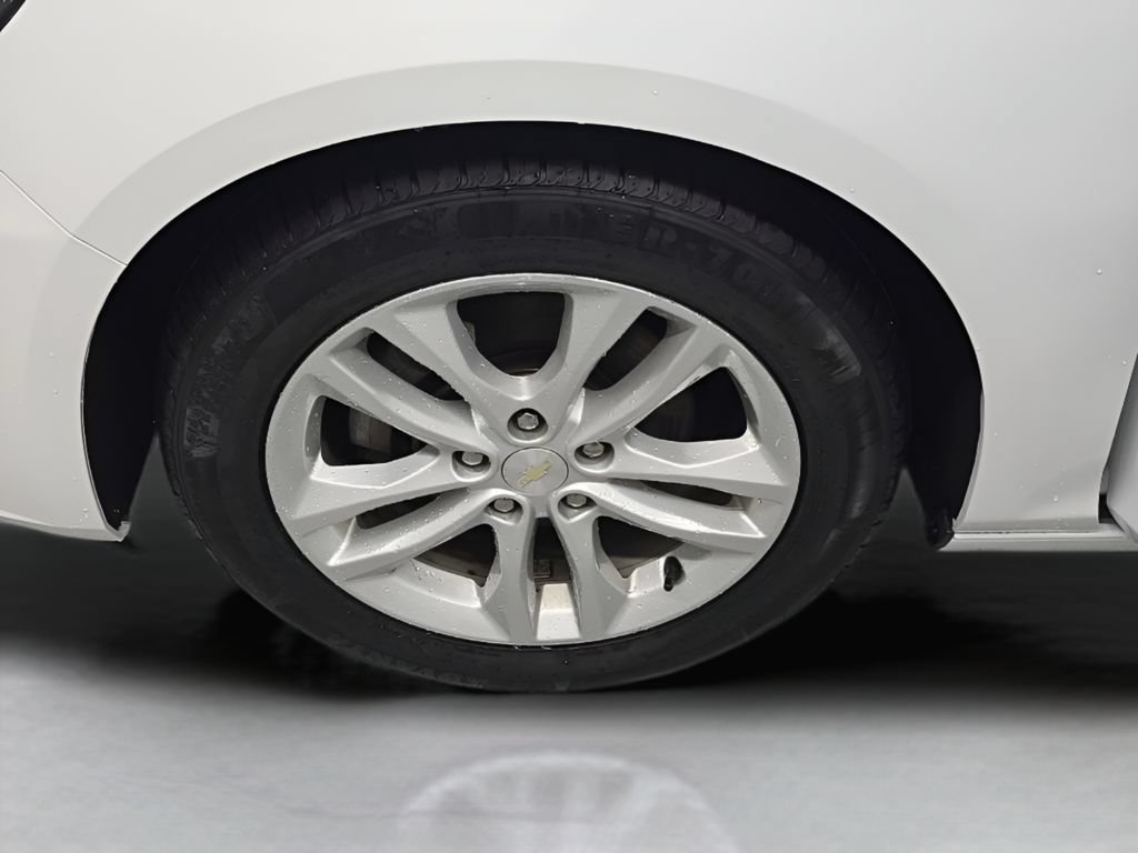 Used 2018 Chevrolet Malibu LT FWD image 38