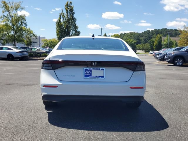 Used 2025 Honda Accord SE image 5