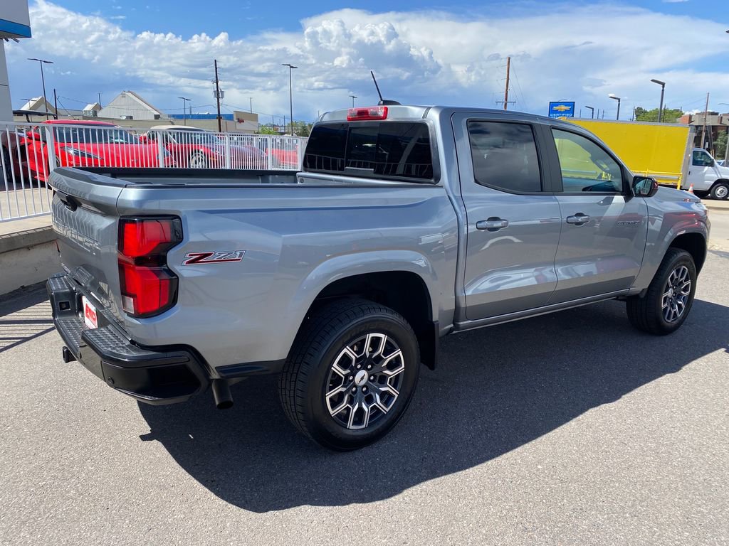 Used 2023 Chevrolet Colorado Z71 w/ Z71 Convenience Package 2 AWD/4WD image 5